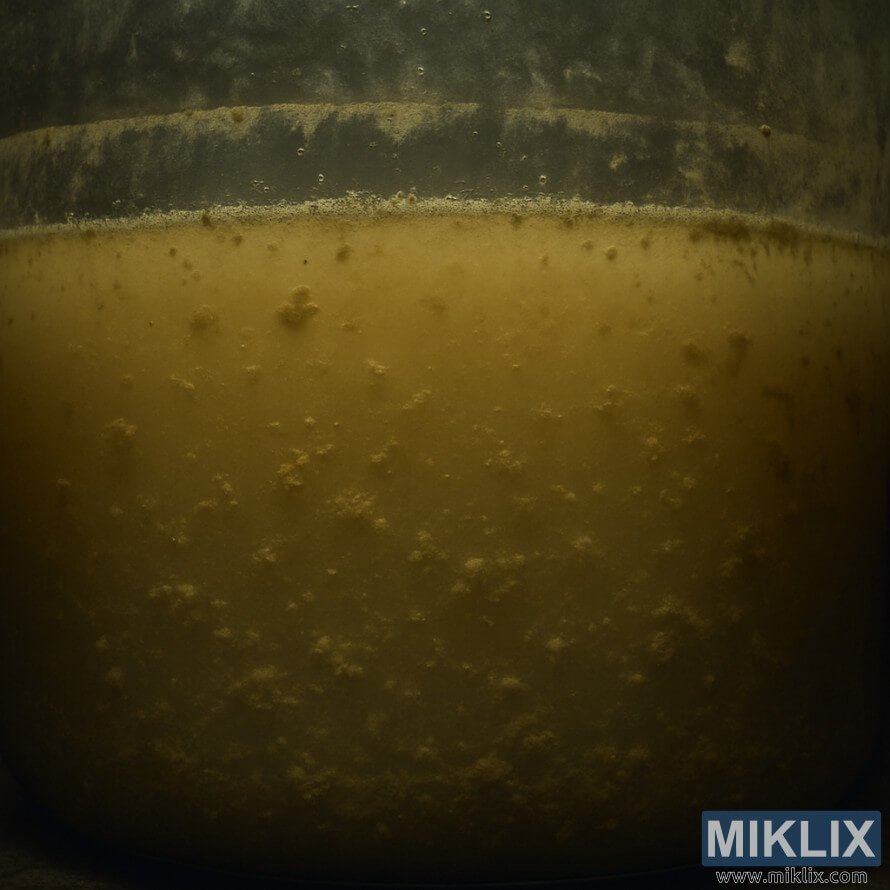 ÛÚ© Ø¸Ø±Ù ØªØ®ÙÛØ± Ú©Ø¯Ø± Ù¾Ø± Ø§Ø² ÙØ§ÛØ¹ ÙØ¨ÙÙ Ù Ø±Ø³ÙØ¨Ø§Øª ÙØ¹ÙÙ Ø¯Ø± Ø²ÛØ± ÙÙØ± Ú©Ù Ù ÙØ§ÙÙÙØ§Ø±.